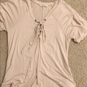 Women’s pink lace up top